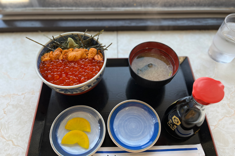 海膽蓋飯烏托羅漁協婦女部食堂